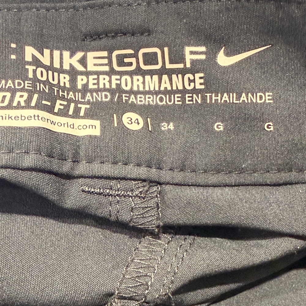 Nike Gold Tour‎ Gray Dri Fit Shorts - Picture 3 of 6